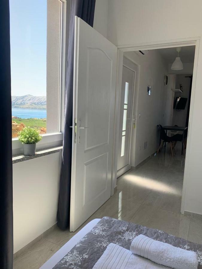 Nelany Apartment Zubovici Luaran gambar