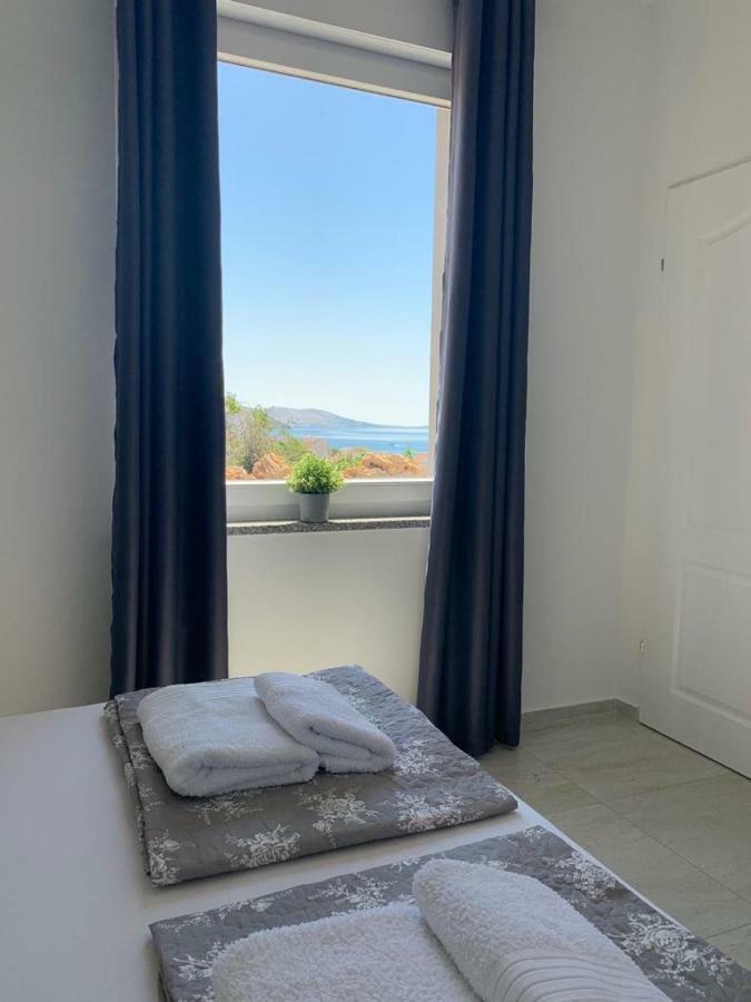 Nelany Apartment Zubovici Luaran gambar
