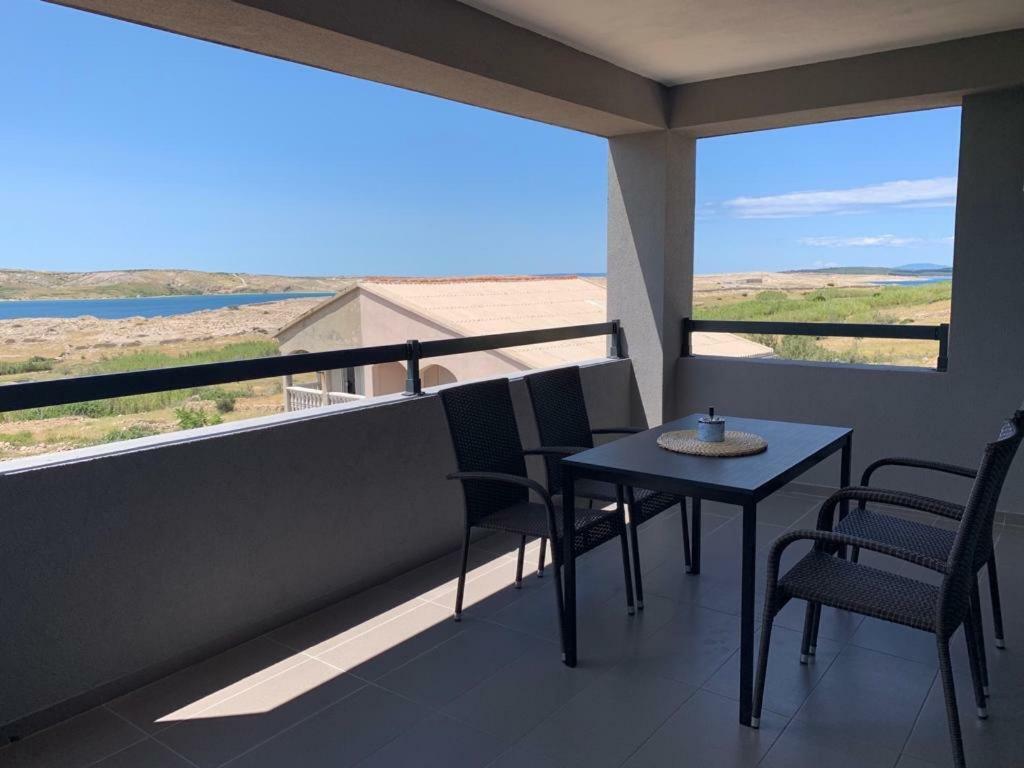 Nelany Apartment Zubovici Luaran gambar